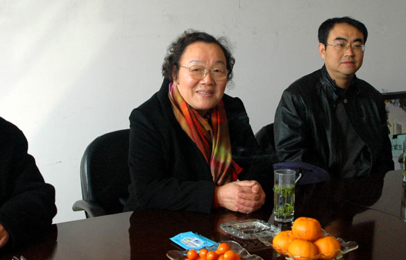 江苏省质量治理协会常务副会长浦振英一行来asiagame集团调研