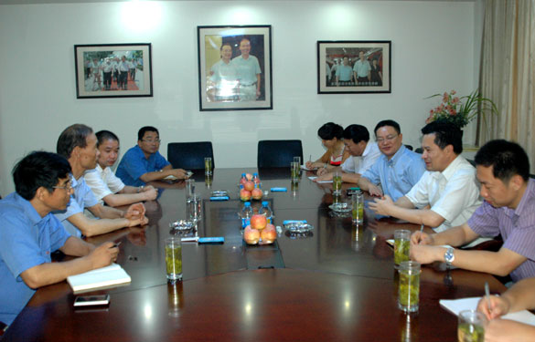 常州市质监局局长王坚刚一行来asiagame调研