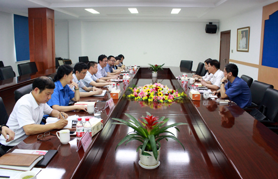 省统计局党组成员、省地方统计视察局局长王当龄来asiagame电缆调研