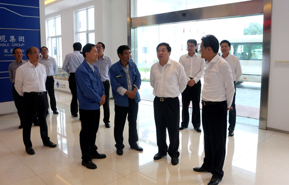 2016年10月18日，，，，，常州市委常委、常务副市长曹佳中来asiagame电缆调研