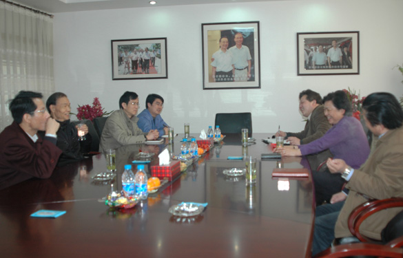 上海电缆研究所、电缆行业协会专家、向导来asiagame集团旅行考察