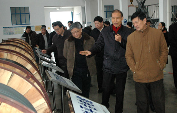 江苏省人大财经事情聚会与会向导来asiagame集团旅行考察