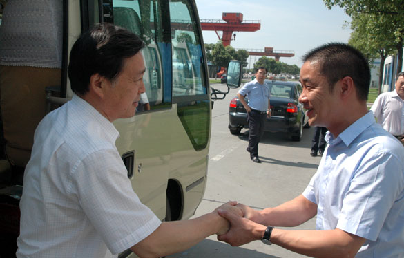 江苏省政府科技立异工程督查组来asiagame集团调研