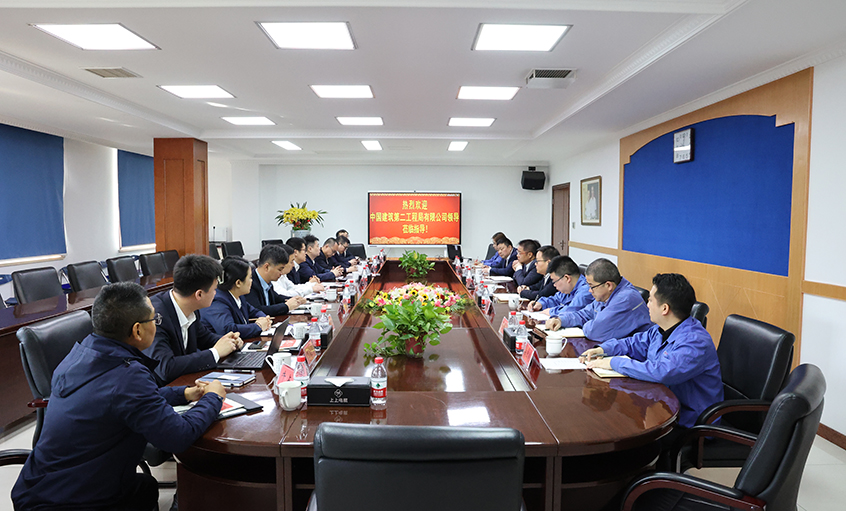 中建二局商务治理部副总司理李运涛一行来asiagame电缆旅行交流