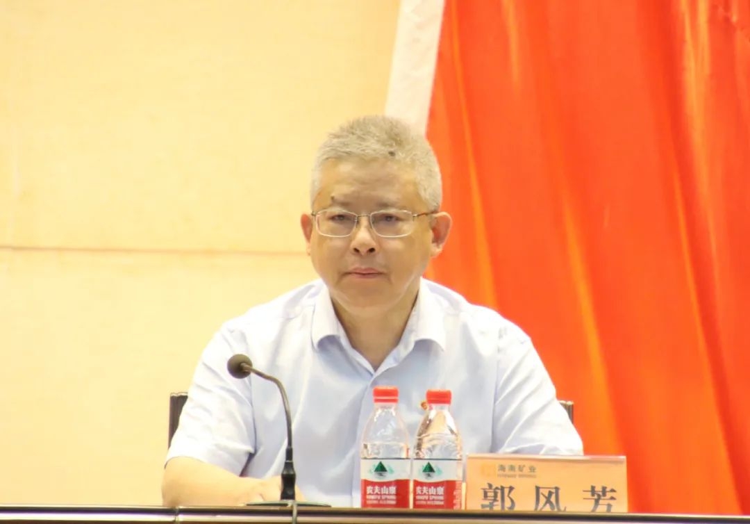 rb88随行版召开庆祝中国共产党成立103周年暨七一赞美大会2.jpg